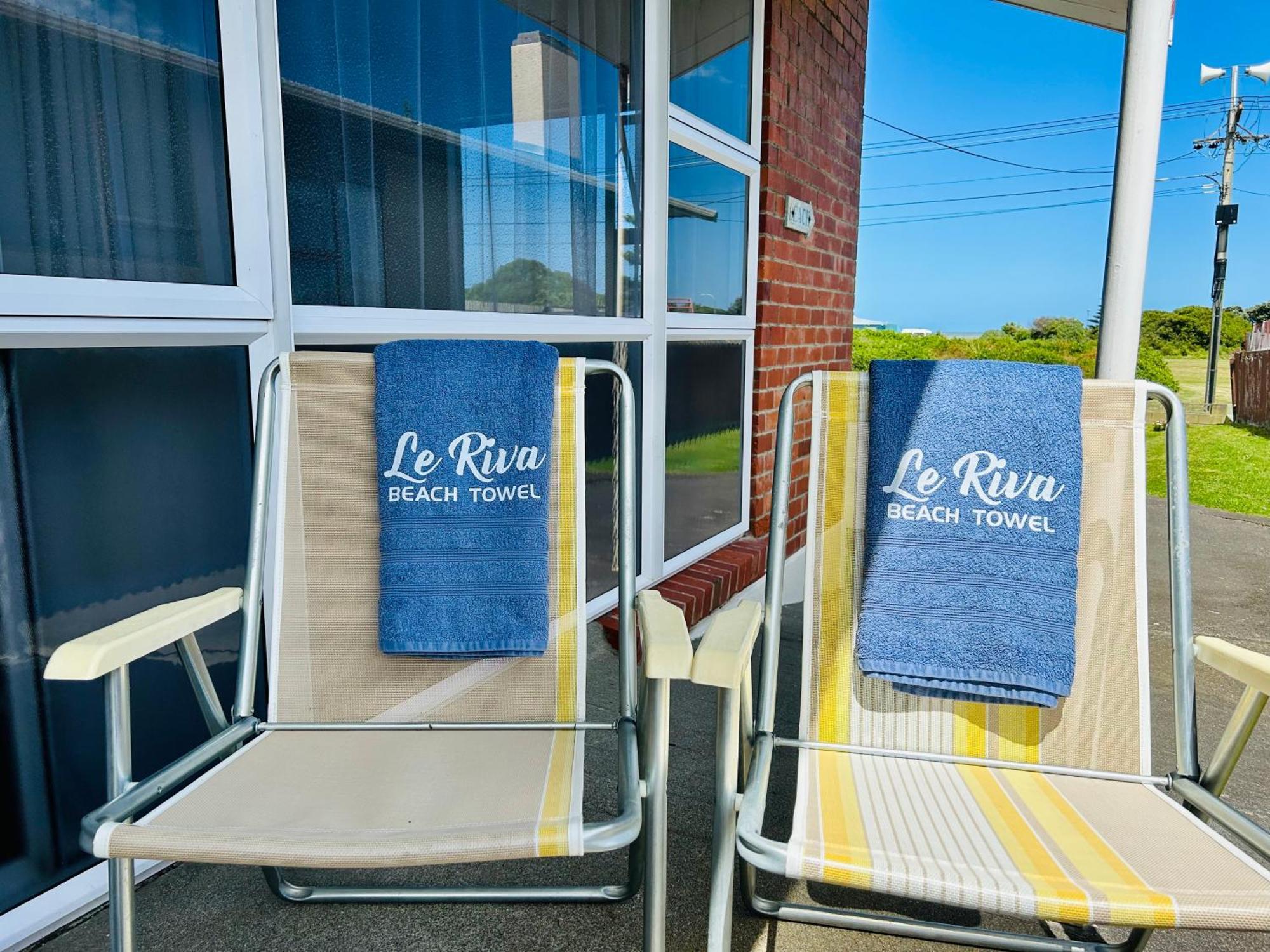 Le Riva Bed And Breakfast By The Beach Whanganui Exterior photo
